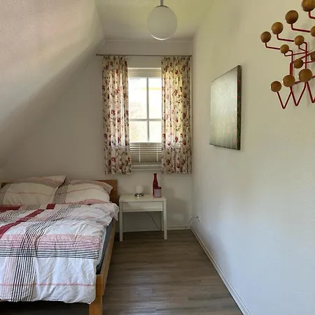 Klatschmohn Mit Sauna & Garten